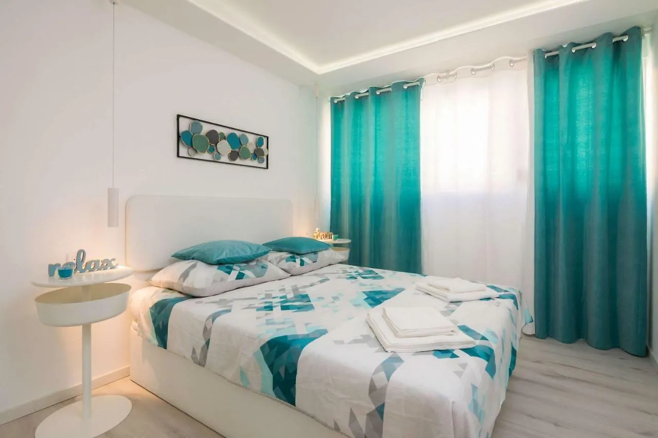 Enjoy Apartment Split