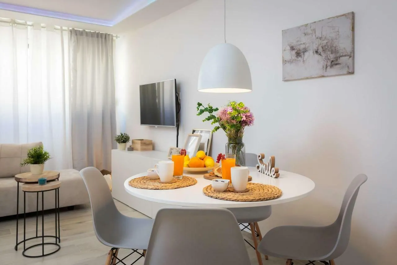 Enjoy Apartment Split