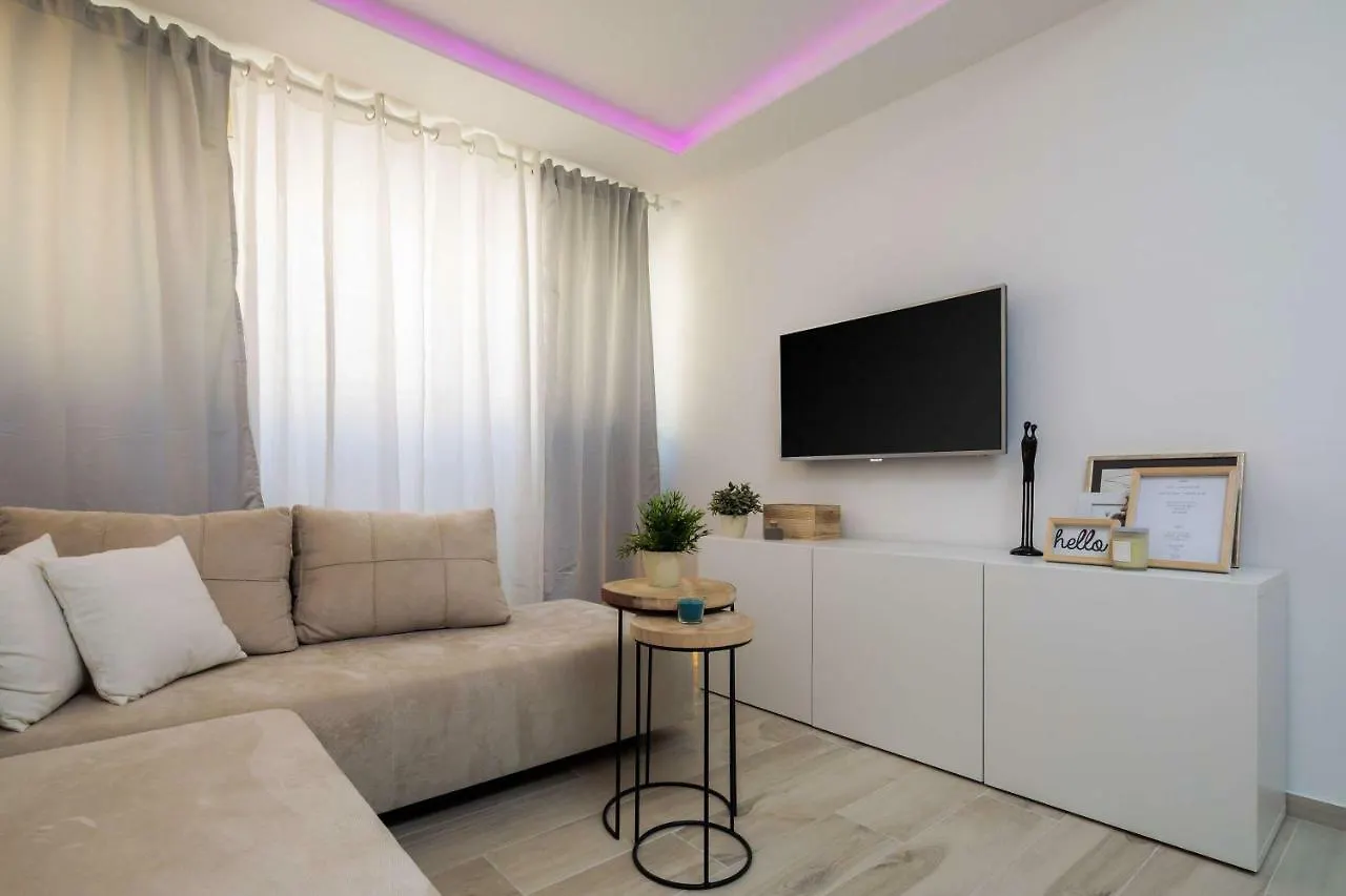 Enjoy Apartman